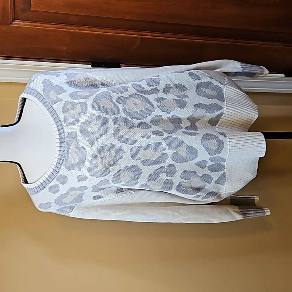 TRIBAL SWEATER XXL OYSTER ANIMAL PRINT NEW Zebra Print